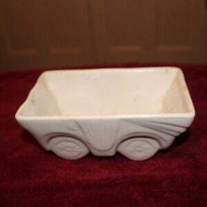 Vintage Hull Pottery USA Railway Car Ceramic Planter White